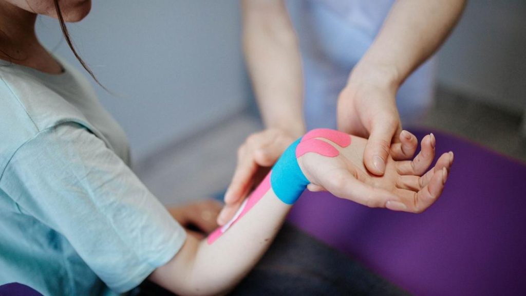 بهترین کلینیک فیزیوتراپی در شمال تهران