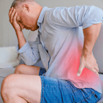 کمر درد عصبی چیست + راهکارهای کاهش درد و درمان مؤثر