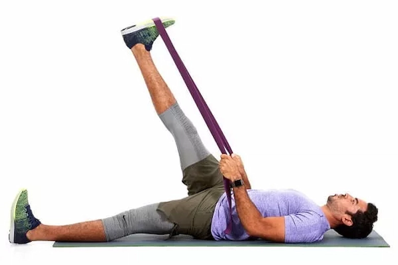 تصویری از حرکات اصلاحی دیسک کمر و گردن