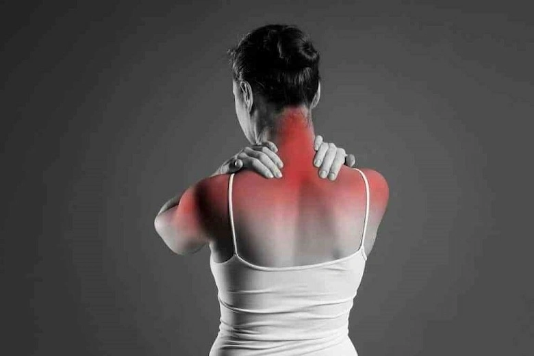 تصویری از نشانههای دیسک گردن